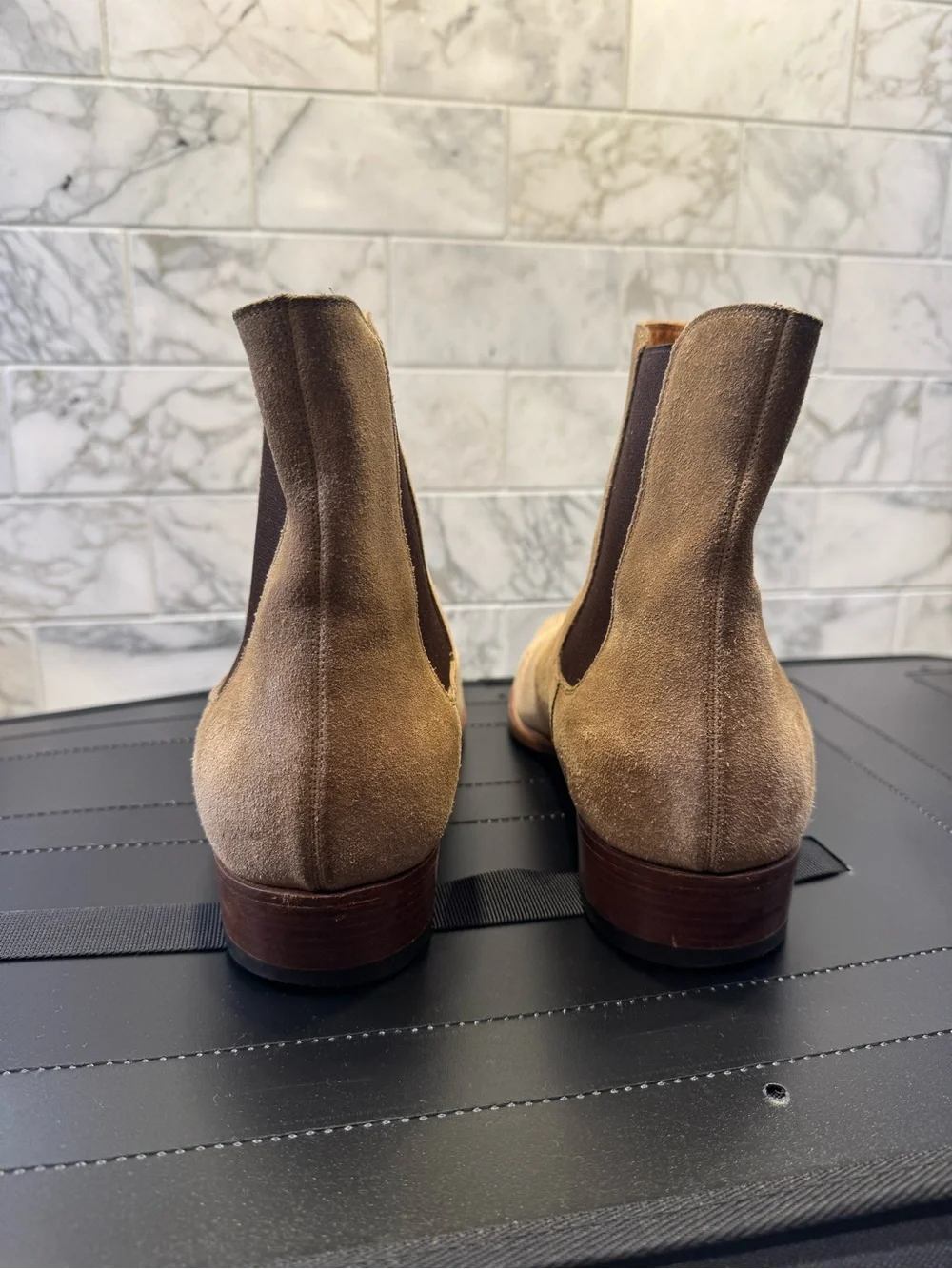 Yves Saint Laurent slim chelsea